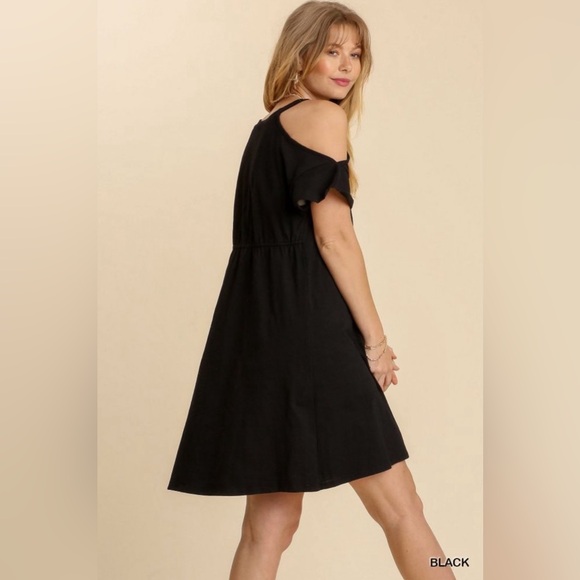 NWT Umgee Animal Lip Kiss Graphic Printed V-Neck Cold Shoulder Dress - Picture 2 of 4